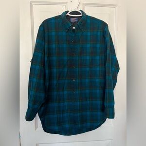 Pendleton women’s sea blue & green virgin wool flannel